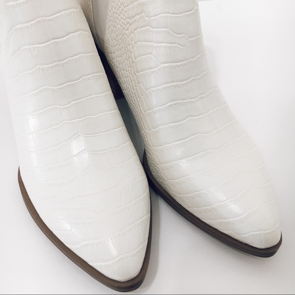 CHINESE LAUNDRY Finn White Croc Ankle Boots 7.5 - Picture 6 of 10